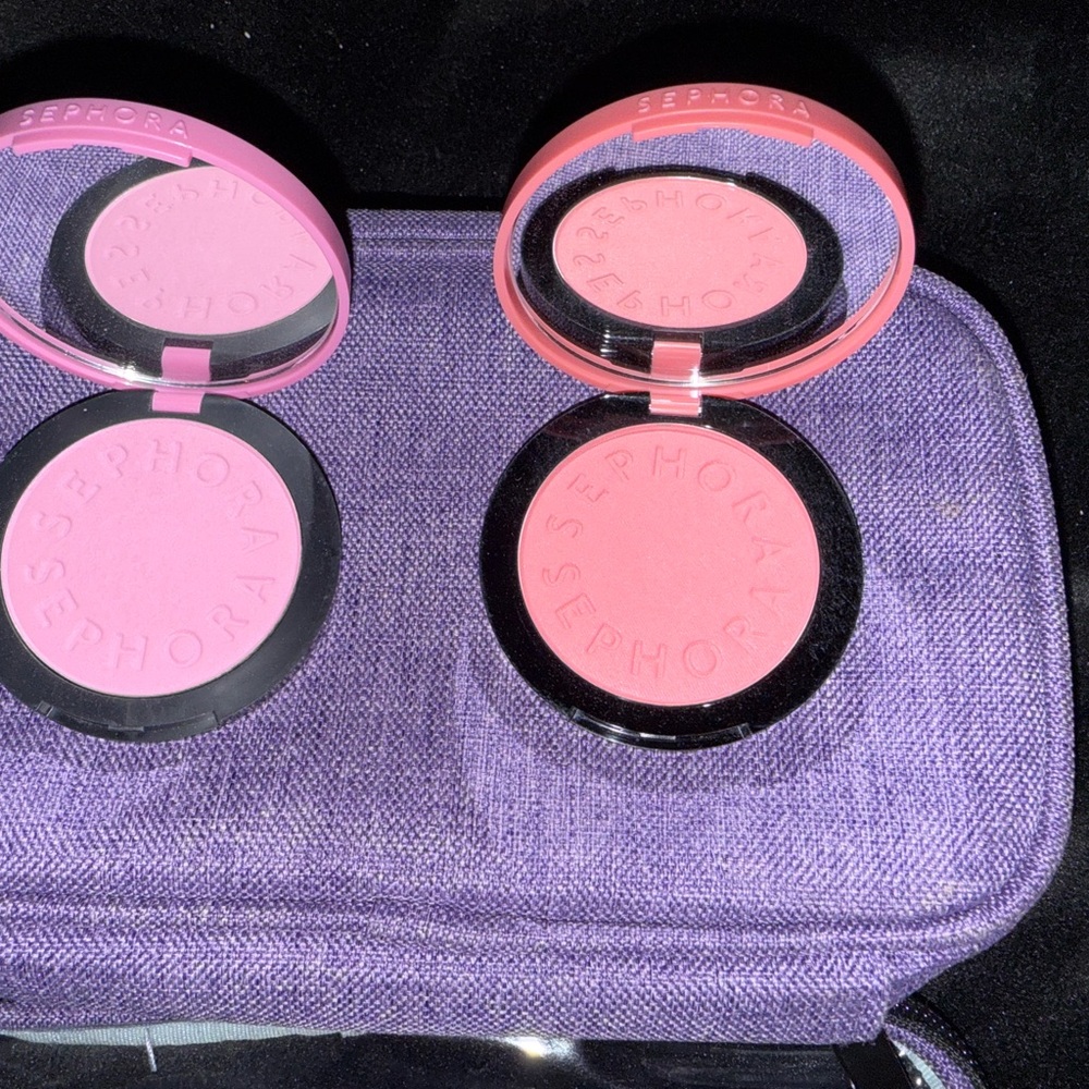 Only 1 LEFT. Sephora Colorful Blush/eye shadow Flirt It Up. - Picture 3 of 9
